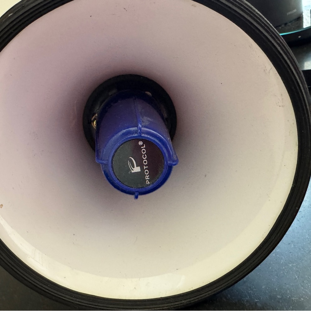 Megaphone - Picture 2 of 5